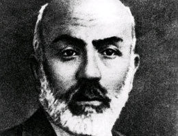 Mehmet Akif Ersoy'a hakaret iddiası! Mehmet Akif Ersoy'a hakaret iddiası!