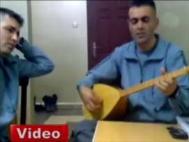 Şehidin yürek burkan türküsü Şehidin yürek burkan türküsü